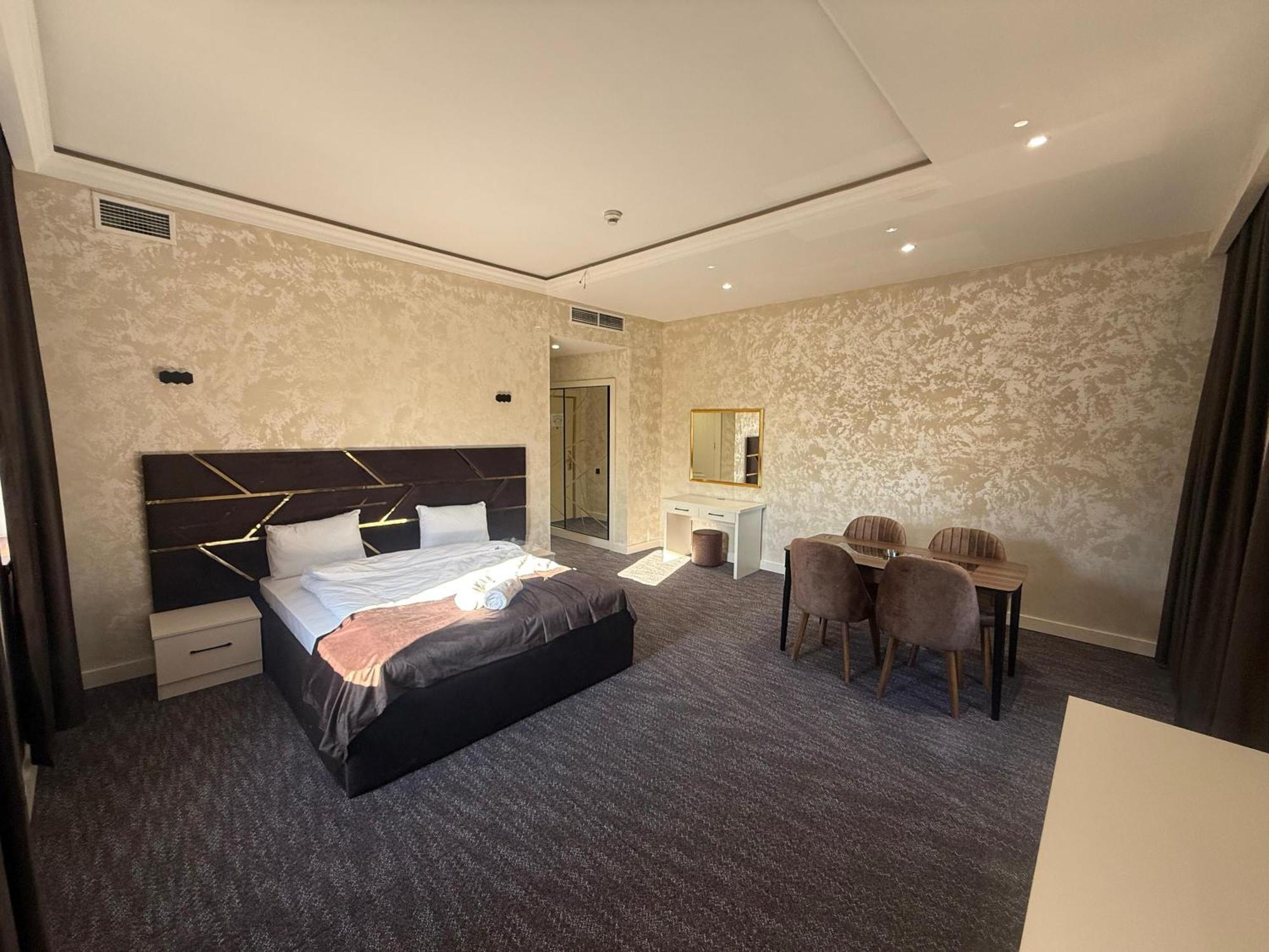 Black Mont Inn Hotel Баку Екстер'єр фото
