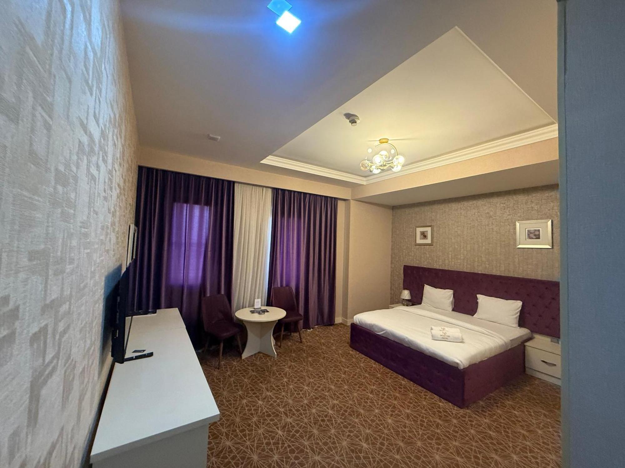 Black Mont Inn Hotel Баку Екстер'єр фото