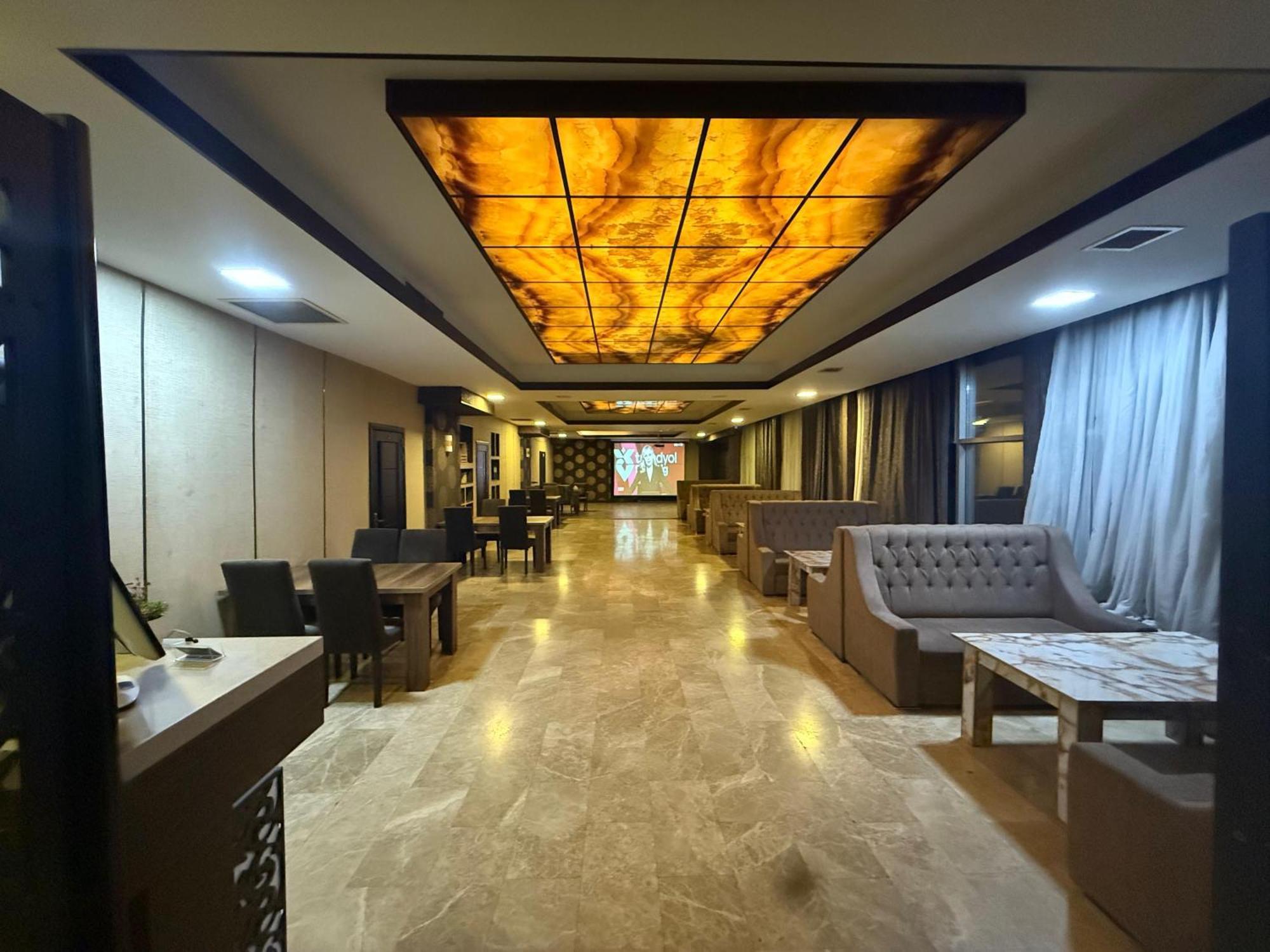 Black Mont Inn Hotel Баку Екстер'єр фото