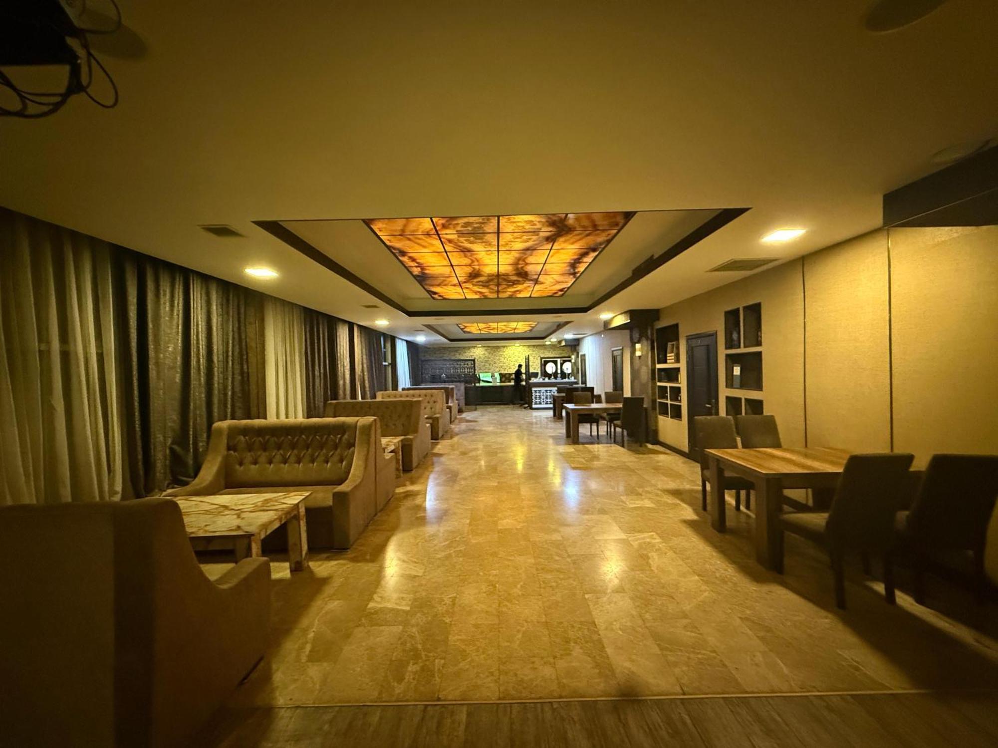 Black Mont Inn Hotel Баку Екстер'єр фото