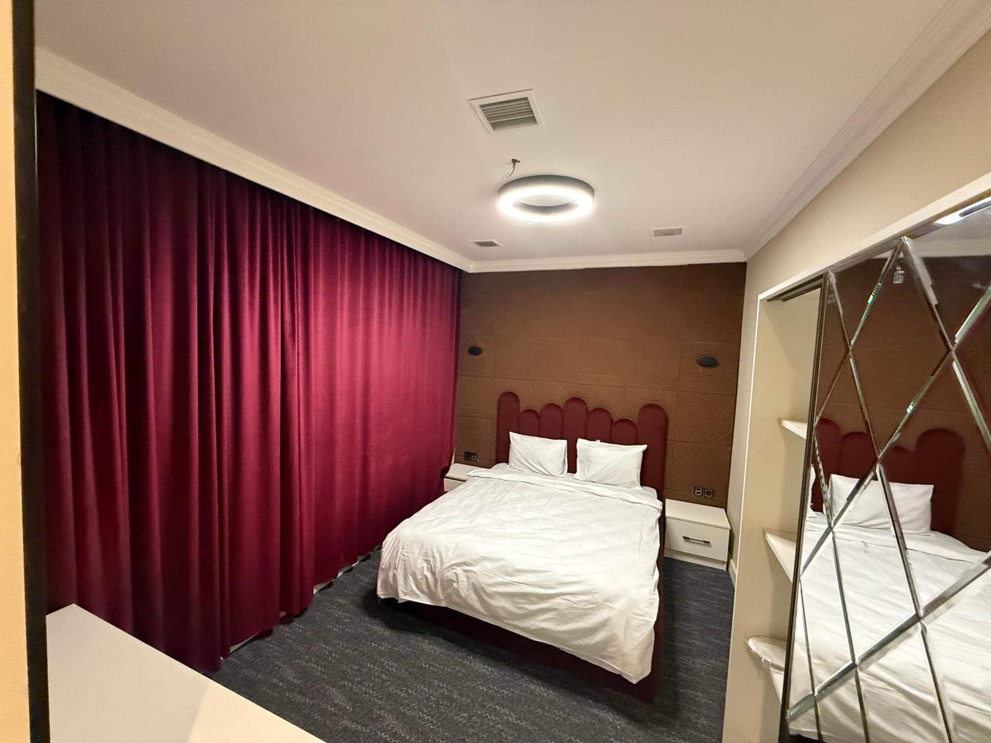 Black Mont Inn Hotel Баку Екстер'єр фото