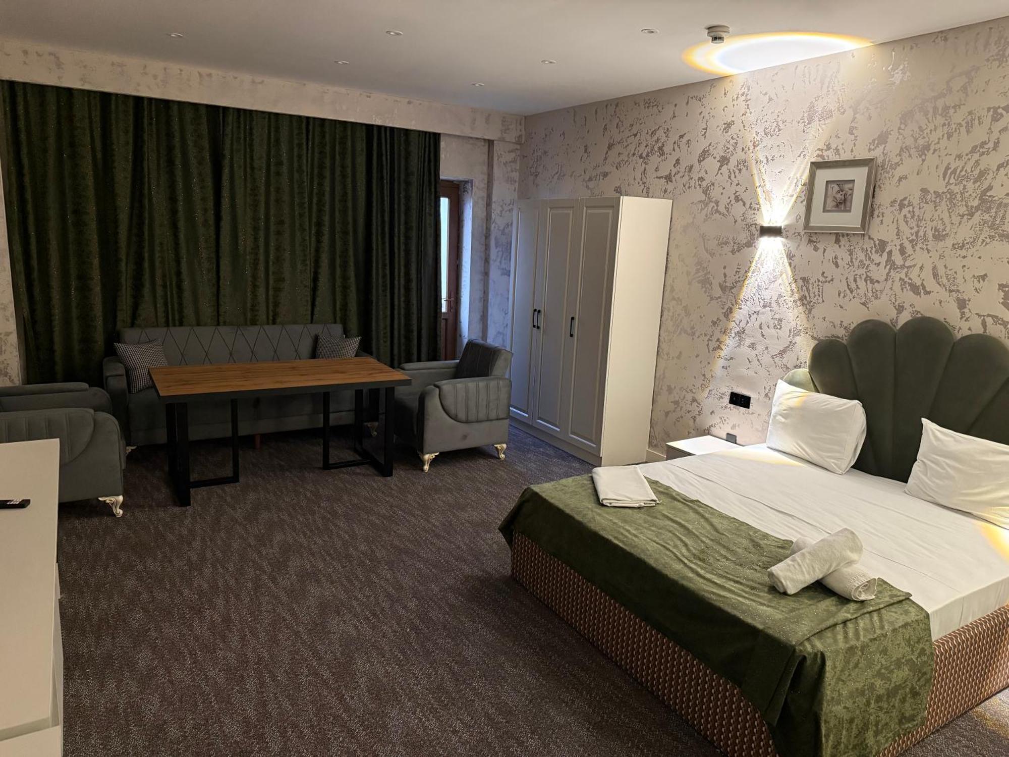 Black Mont Inn Hotel Баку Екстер'єр фото