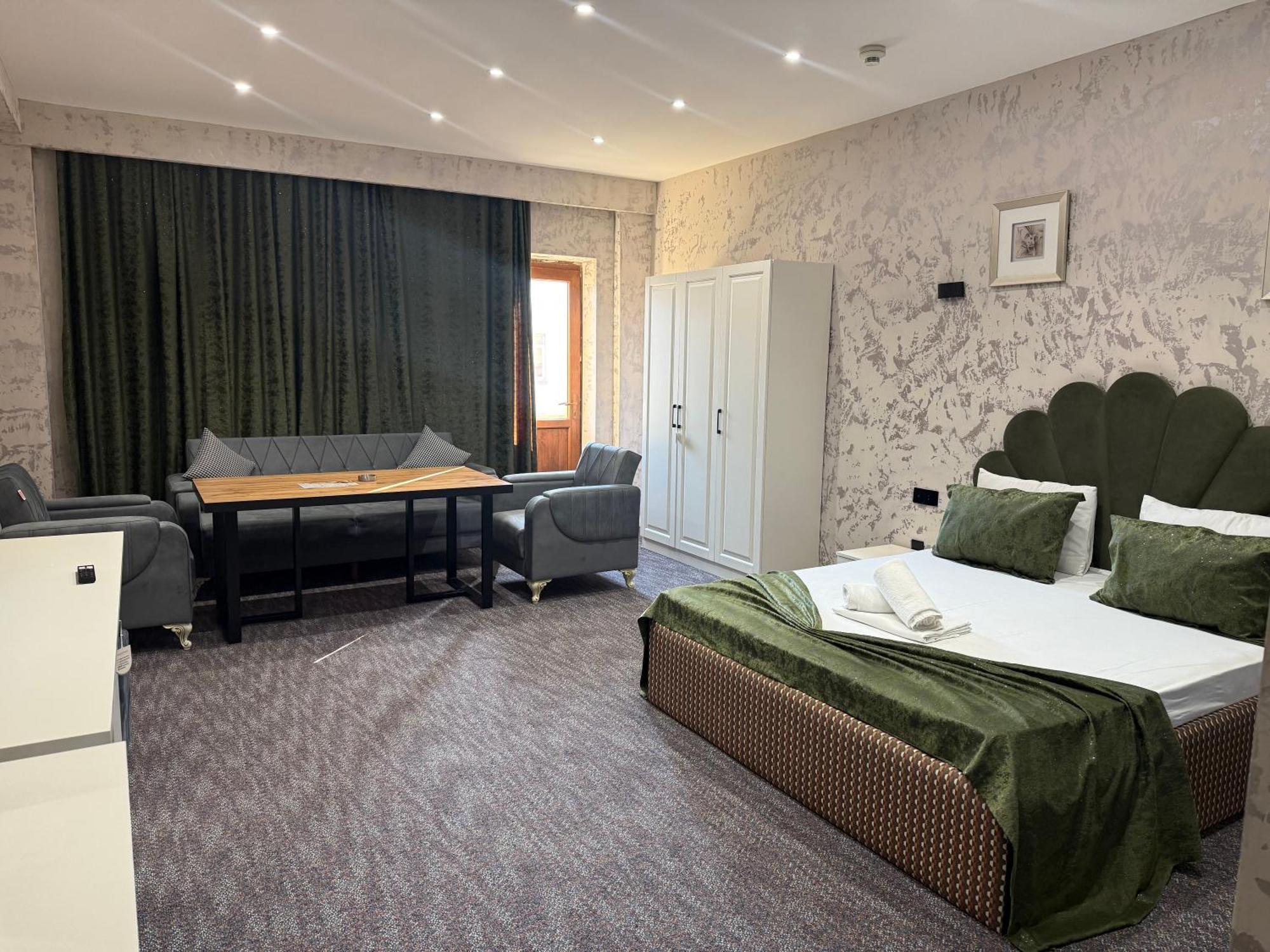 Black Mont Inn Hotel Баку Екстер'єр фото